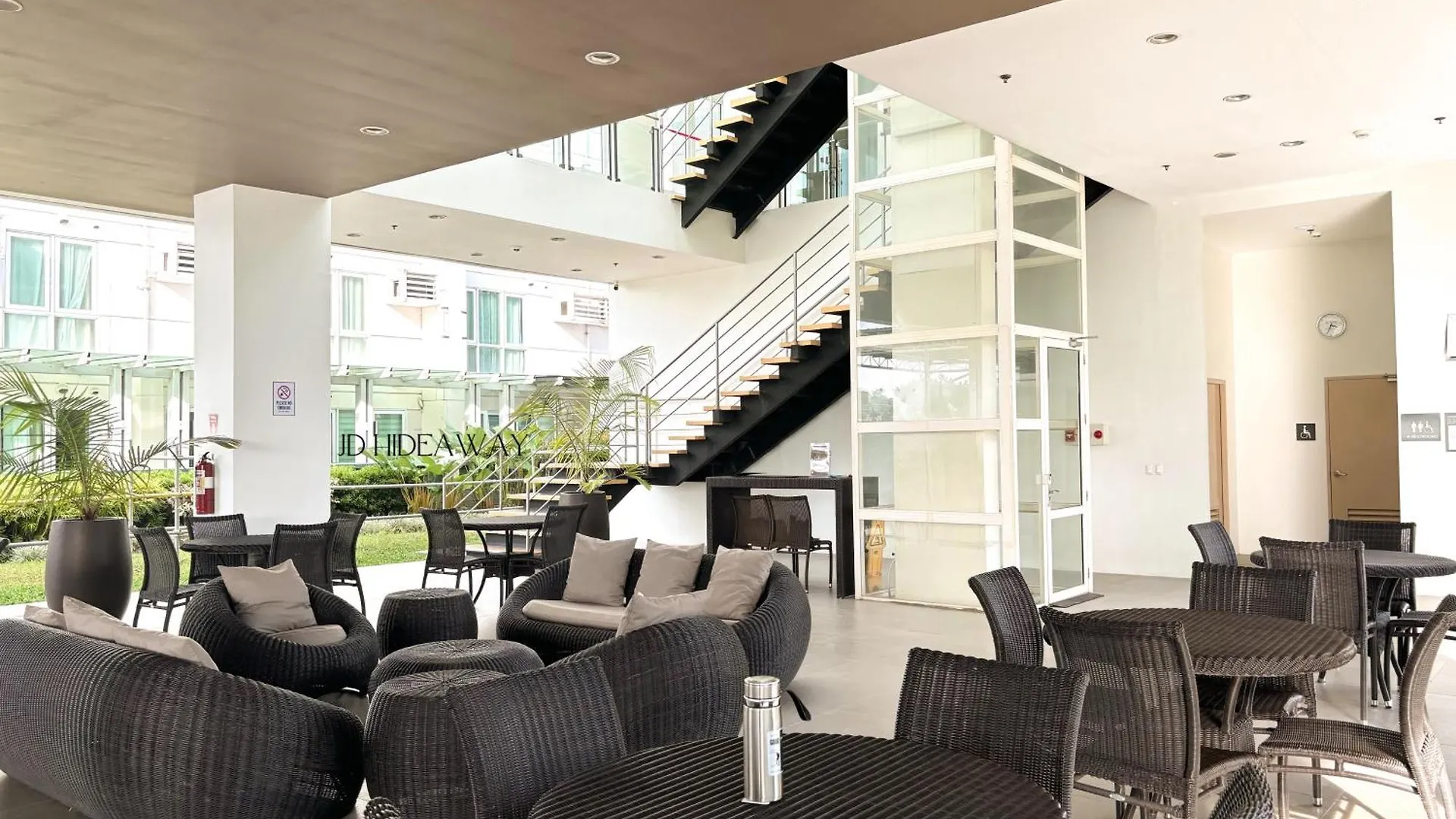 Heart Of Davao Abreeza Staycation 0*,