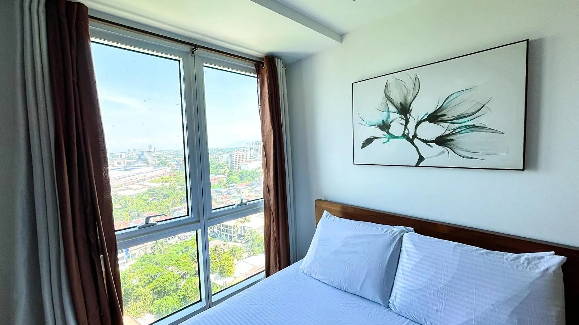 Heart Of Davao Abreeza Staycation Apartamento